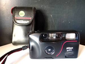 lot 205 image: VINTAGE Nikon RF 10 Camera 35mm Nikon AF 34mm Lens Compact Point and Shoot film Camera $$