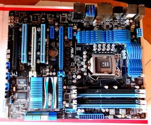 lot 220 image: BIG $$$ ITEM - P8Z68-VPRO-BO-R - ASUS Intel Z68 Chipset DDR3 4-Slot Memory SATA 6Gbs USB 3.0 ATX System Board (Motherboard) Socket 1155