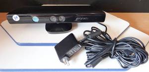 lot 319 image: Genuine Microsoft XBOX 360 Kinect Sensor Bar Model 1414 Black wGaming Headphones
