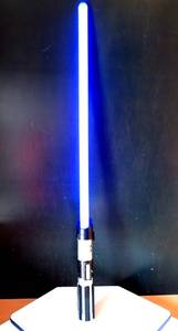 lot 322 image: STAR WARS 2010 Blue Lightsaber Anakin Skywalker Hasbro C-2945A Ultimate FX $$