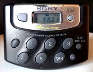 lot 337 image: Sony Walkman SRF-M37W FMAM Weather Radio - TESTEDFULLY WORKING