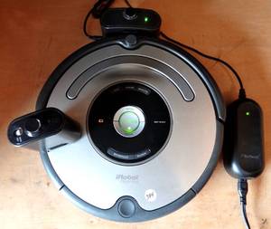 lot 344 image: iRobot - Roomba 655 Pet Series Vacuum Cleaning Robot - Gray POWER TESTEDGOOD $$$