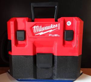 lot 352 image: Milwaukee 0960-21 M12 FUEL 1.6 Gallon WetDry Vacuum Kit $$$ CLEAN UNIT