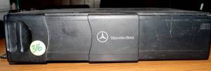 lot 316 image: GENUINE Mercedes Benz 6 Disc CD Player Part Number MC 3010 $$$
