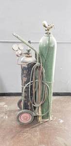 lot 5 image: Oxyacetylene Cutting Torch Kit with Cart