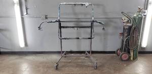 lot 43 image: Rolling AutoBody Panel Paint Stand