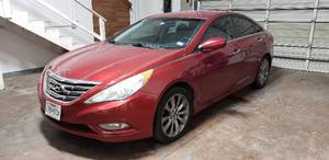 lot 15 image: 2011 Hyundai Sonata 2.0T, 95,505 Miles, TITLE IN HAND Clean Interior, Runs & Drives Great
