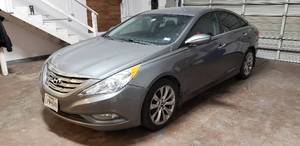 lot 10 image: 2013 Hyundai Sonata 2.0T, 106,005 Miles, TITLE IN HAND Clean Interior, Runs & Drives Great