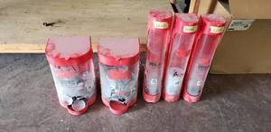 lot 123 image: 3M Wall Mount PPS Liner and Lid Dispensers