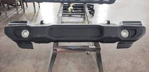 lot 203 image: 2018-2022 JL Jeep Wrangler Front Bumper