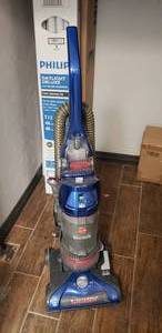 lot 243 image: Hoover Windtunnel Vacuum Cleaner
