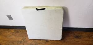 lot 270 image: PDG 4 Folding Table