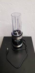 lot 279 image: Isagenix BL3324A Blender