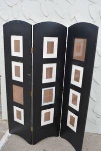 lot 180 image: Picture Frame 3 Panel Room Divider