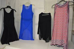 lot 223 image: Womens Clothes  Size L - Dresses
