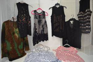 lot 266 image: Womens Clothes  Size L - Variety of Tops