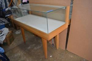 lot 196 image: Jewelry Lighted Display Cabinet (needs electric cords rewired)