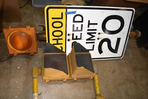 lot 190 image: School Speed Limit Street Sign and Walk, Dont Walk Light