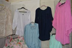 lot 309 image: Womens Clothes size XL - Tops, and Mint Green Skirt size 15-17