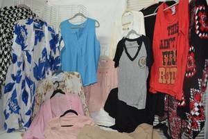 lot 311 image: Womens Clothes size XL - Tops, Sweaters, Calvin Klein