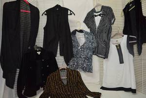 lot 324 image: Womens Clothes size SM Velvet Jacket, Anne Klein and More