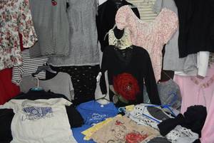 lot 348 image: Kids Clothes mostly size L, Generous assortment of Tops