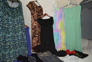 lot 354 image: Summer Dresses, Tops and T-shirts, different sizes