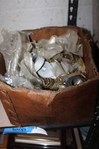 lot 28 image: Misc.Washers, fittings, screws and bolts