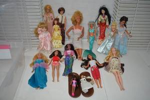 lot 128 image: Barbie Doll Collection