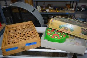 lot 93 image: Marble Maze Game and Cabbage Patch Kids Game