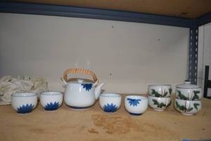 lot 92 image: Teapot and Cup Sets