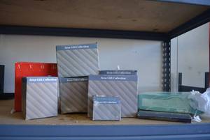 lot 94 image: Avon Gift Collection with Wicker Items and Earring Box