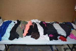 lot 373 image: Womens Clothes Generous Amount of Sleeveless Tops and TankTops