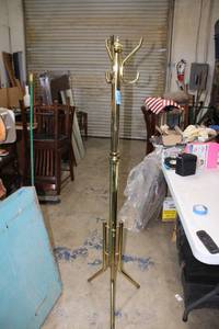 lot 410 image: Brass Pedestal Coat Rack