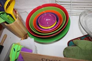 lot 409 image: Kitchen Lot Colorful Bowls, Utensils, Rolling Pins