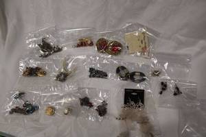 lot 456 image: Assorted earring selection. Generous selection 12 pairs. Varying styles and materials