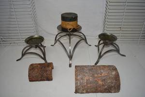 lot 163 image: Set of 3 Metal Candle Holders and Wood Dcor Pieces
