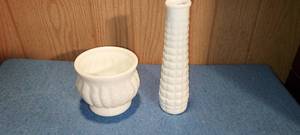 lot 5 image: Vintage Randall Milk Glass vase and bowl