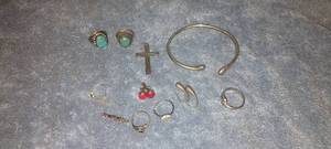 lot 14 image: Lot of .925 Sterling Silver jewelry