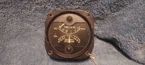 lot 22 image: Vintage WW2 bombing navigation guage out of a B-29