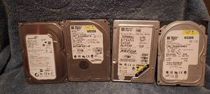 lot 32 image: 4 computer hard drives