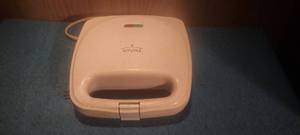 lot 55 image: Rival grilled cheese maker.  powers on