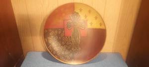 lot 69 image: Decorative plate