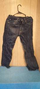 lot 88 image: Levis 501 size 32x30