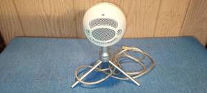 lot 98 image: Snowball Ice by Blue Microphones recording microphone