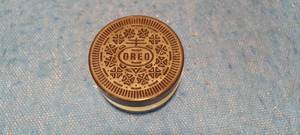 lot 101 image: Vintage OREO Yo-Yo