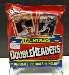 lot 15 image: RARE UNOPENED - Topps Double Headers MLB All-Star Pack