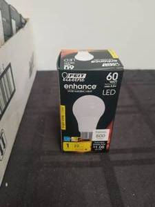 lot 67 image: Enhance 60w LED light bulbs - qty 4