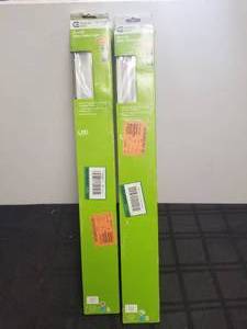 lot 70 image: Under cabinet 24 inch LED light - qty 2