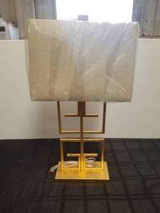 lot 137 image: Decorative lamp with shade